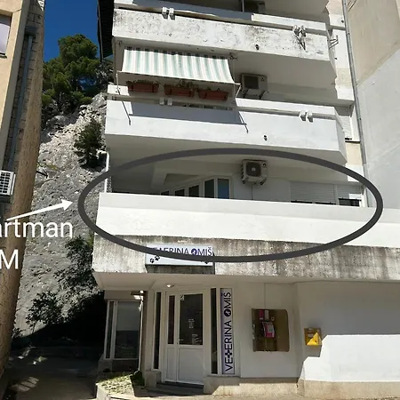 M&m With Huge Balcony